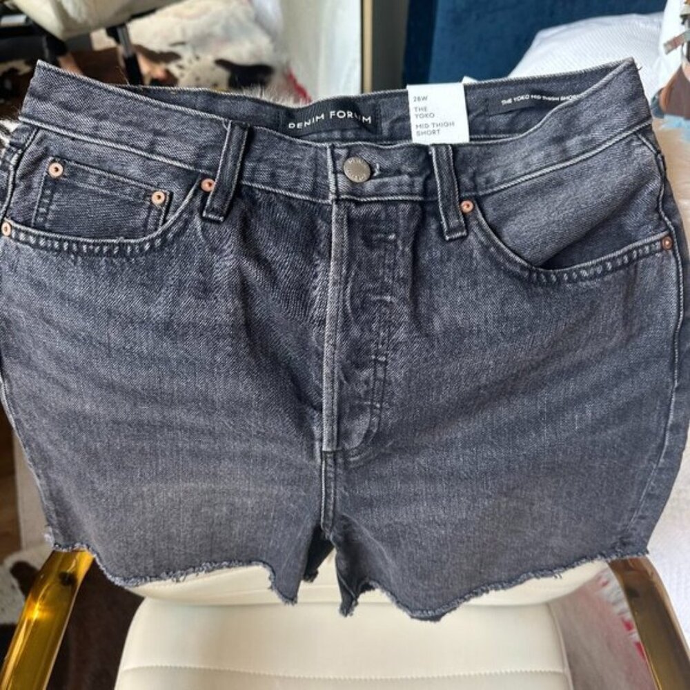 Aritzia Denim Forum black mid thigh jean shorts size 28 New w/ tags! (NWT)